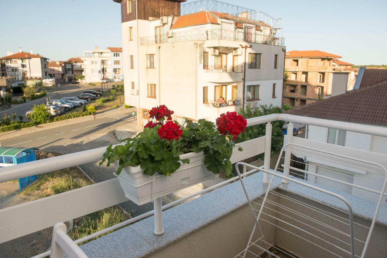 Hiora Apartments Vasiliko Tsarevo Dış mekan fotoğraf