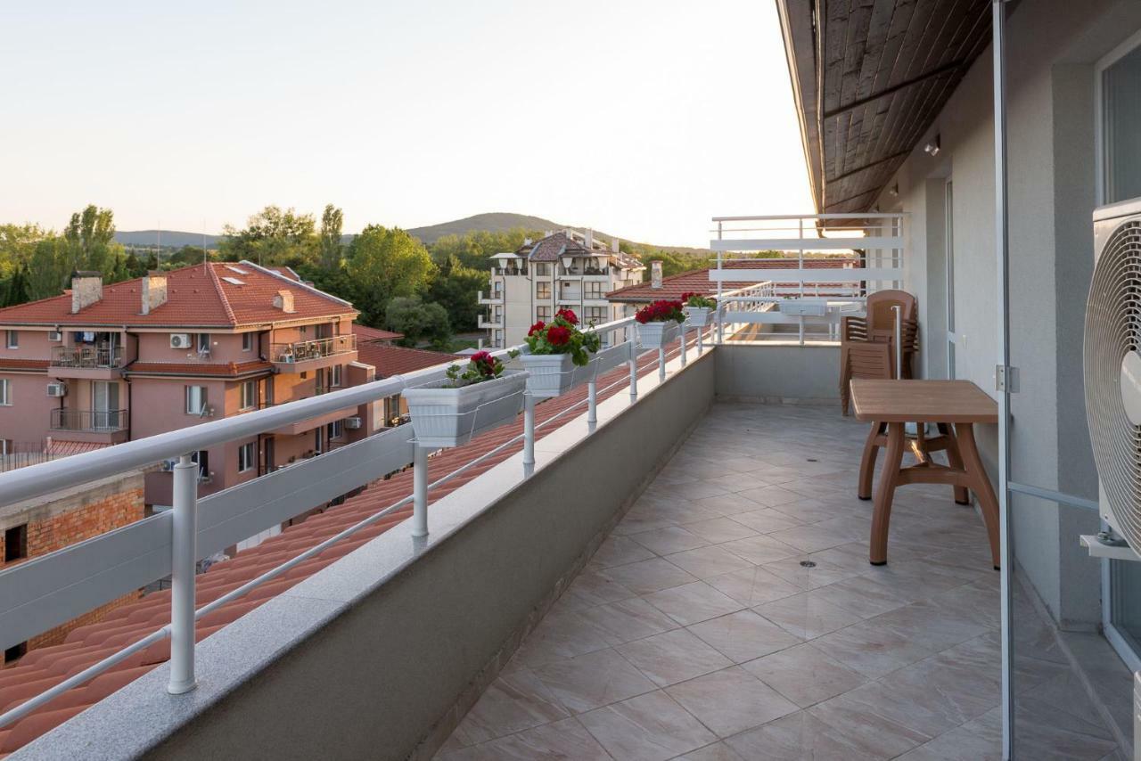 Hiora Apartments Vasiliko Tsarevo Dış mekan fotoğraf