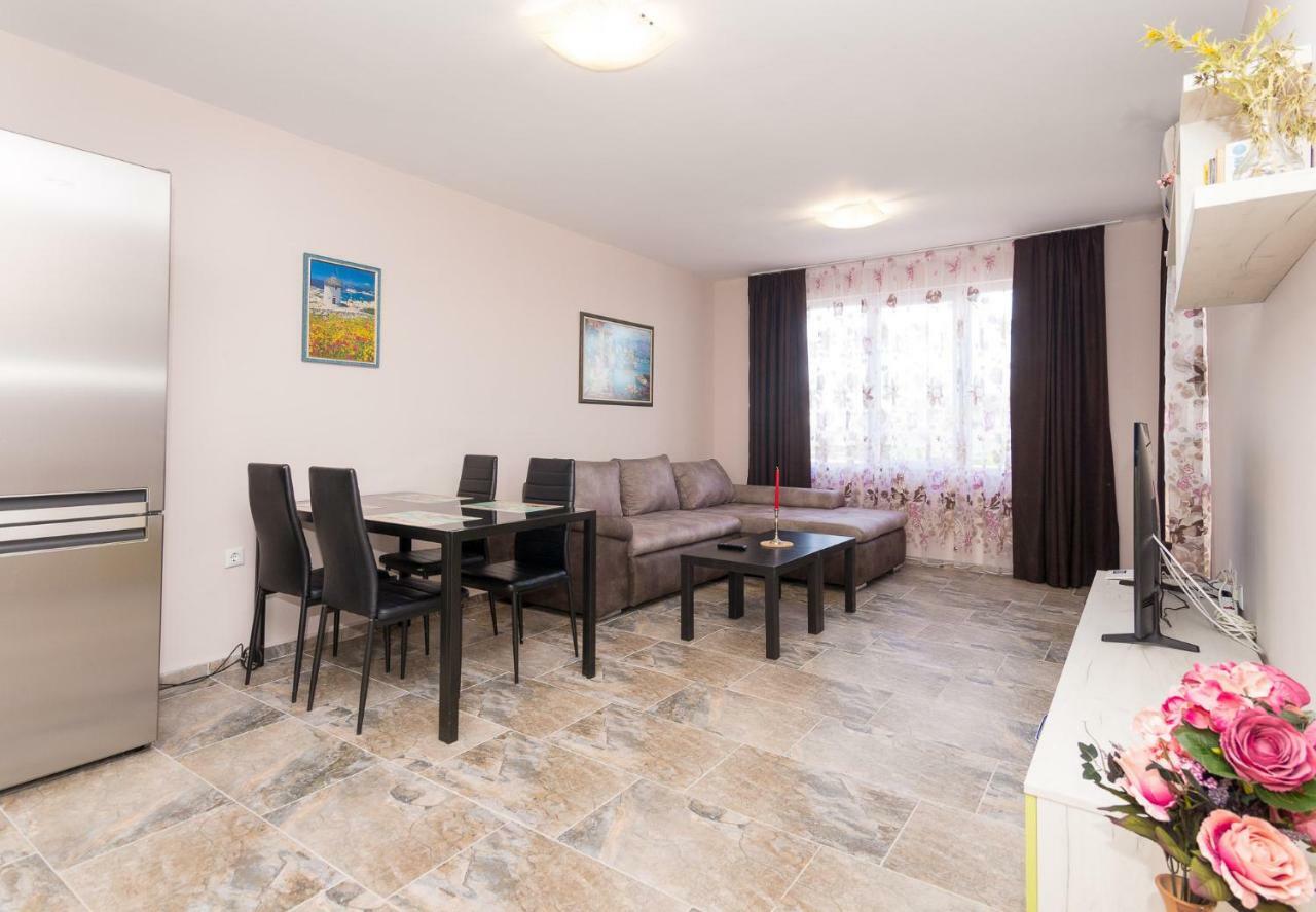 Hiora Apartments Vasiliko Tsarevo Dış mekan fotoğraf